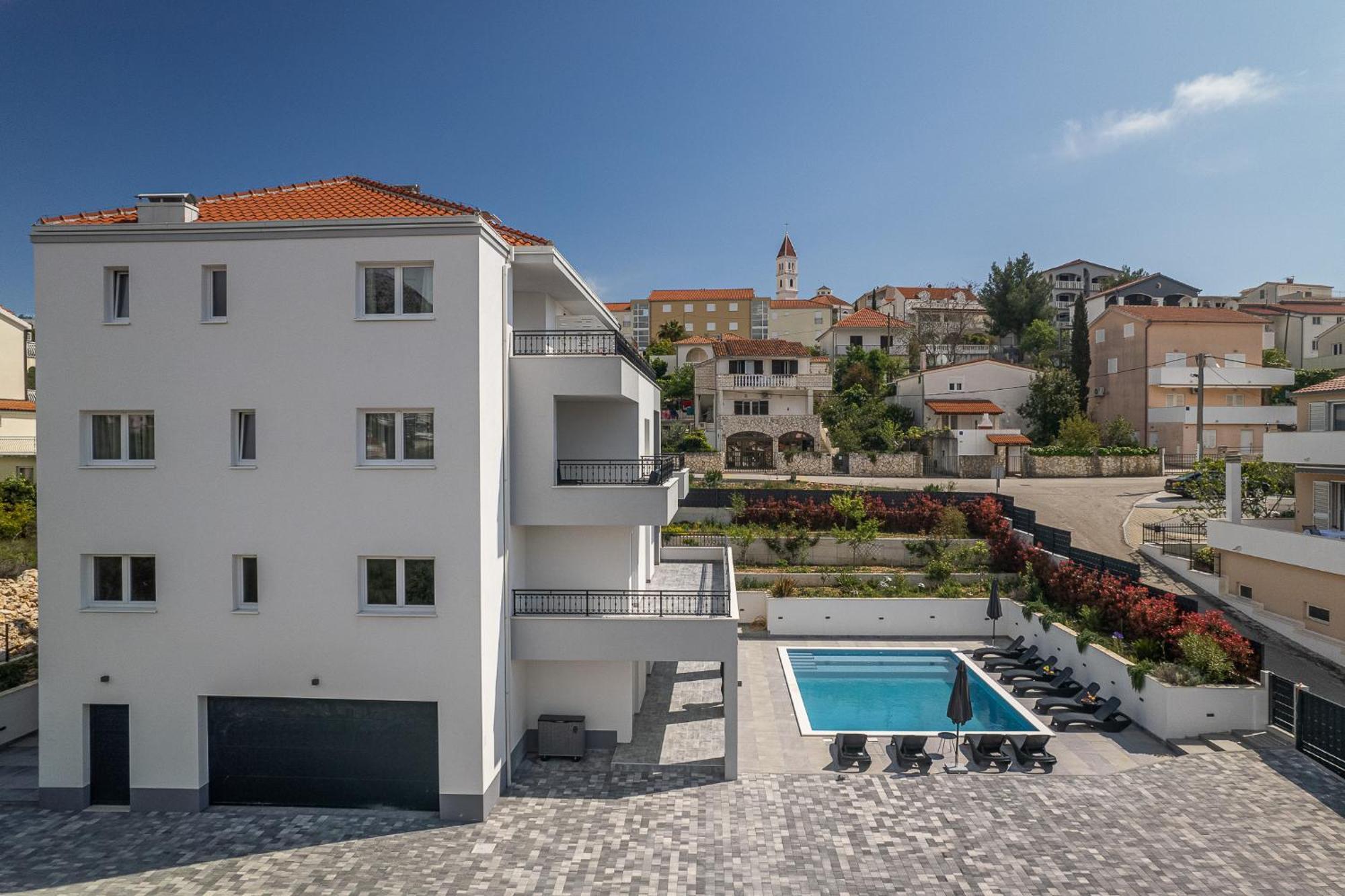 Villa Barbara & Zoran With Free Parking And Heated Swimming Pool Seget Vranjica Εξωτερικό φωτογραφία