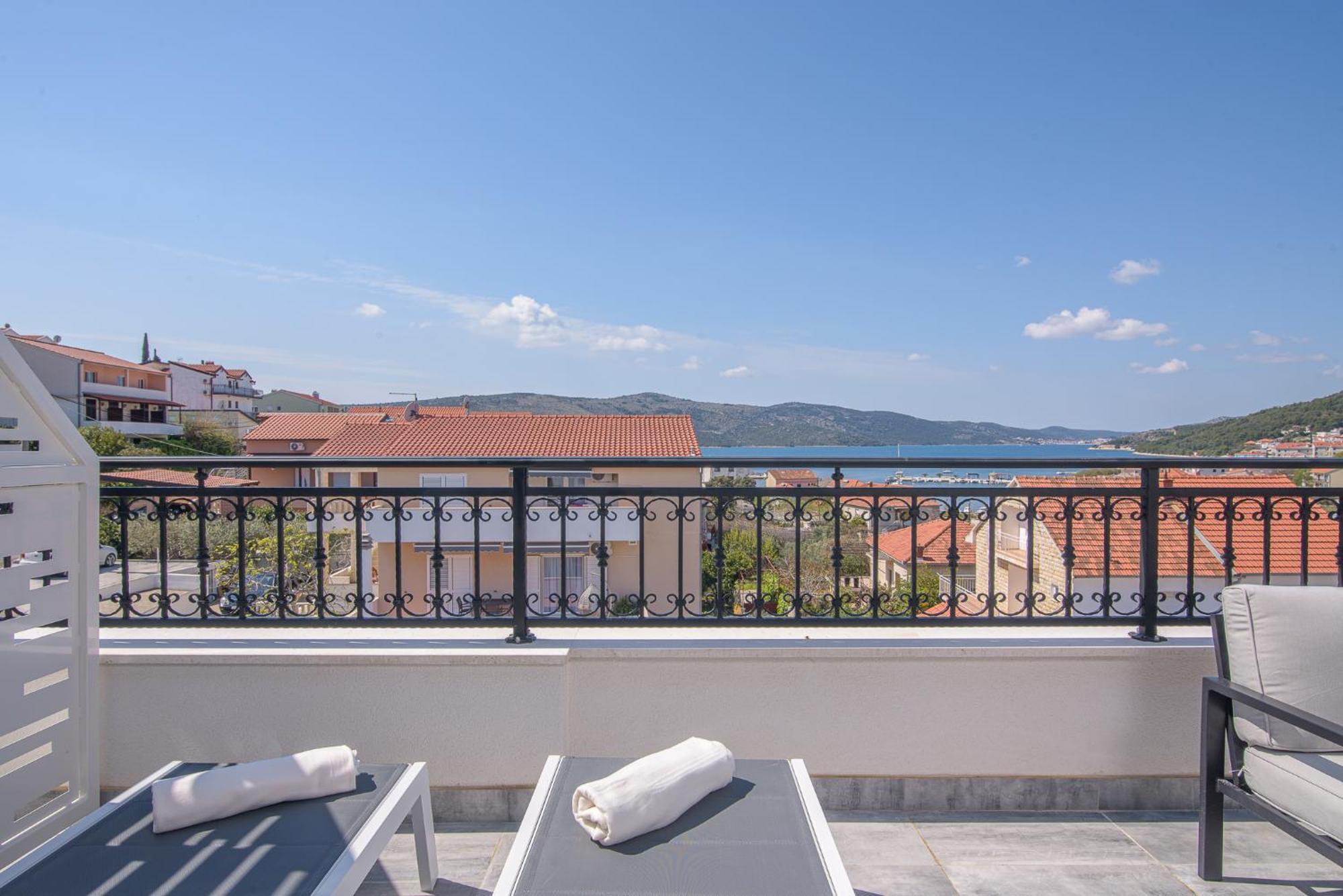 Villa Barbara & Zoran With Free Parking And Heated Swimming Pool Seget Vranjica Εξωτερικό φωτογραφία