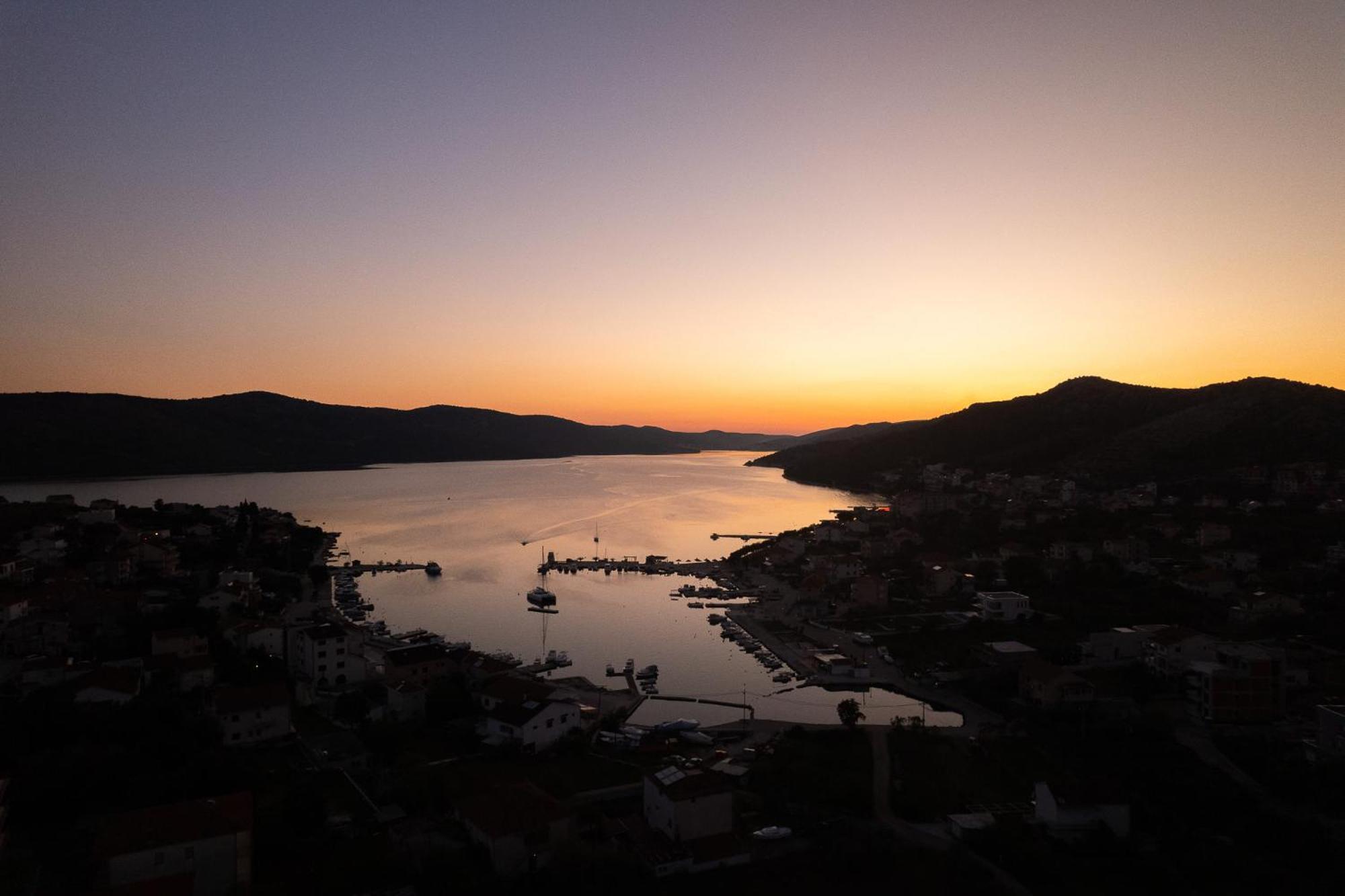 Villa Barbara & Zoran With Free Parking And Heated Swimming Pool Seget Vranjica Εξωτερικό φωτογραφία