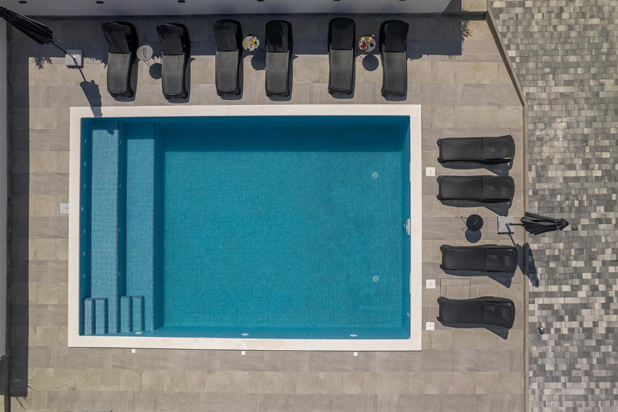 Villa Barbara & Zoran With Free Parking And Heated Swimming Pool Seget Vranjica Εξωτερικό φωτογραφία