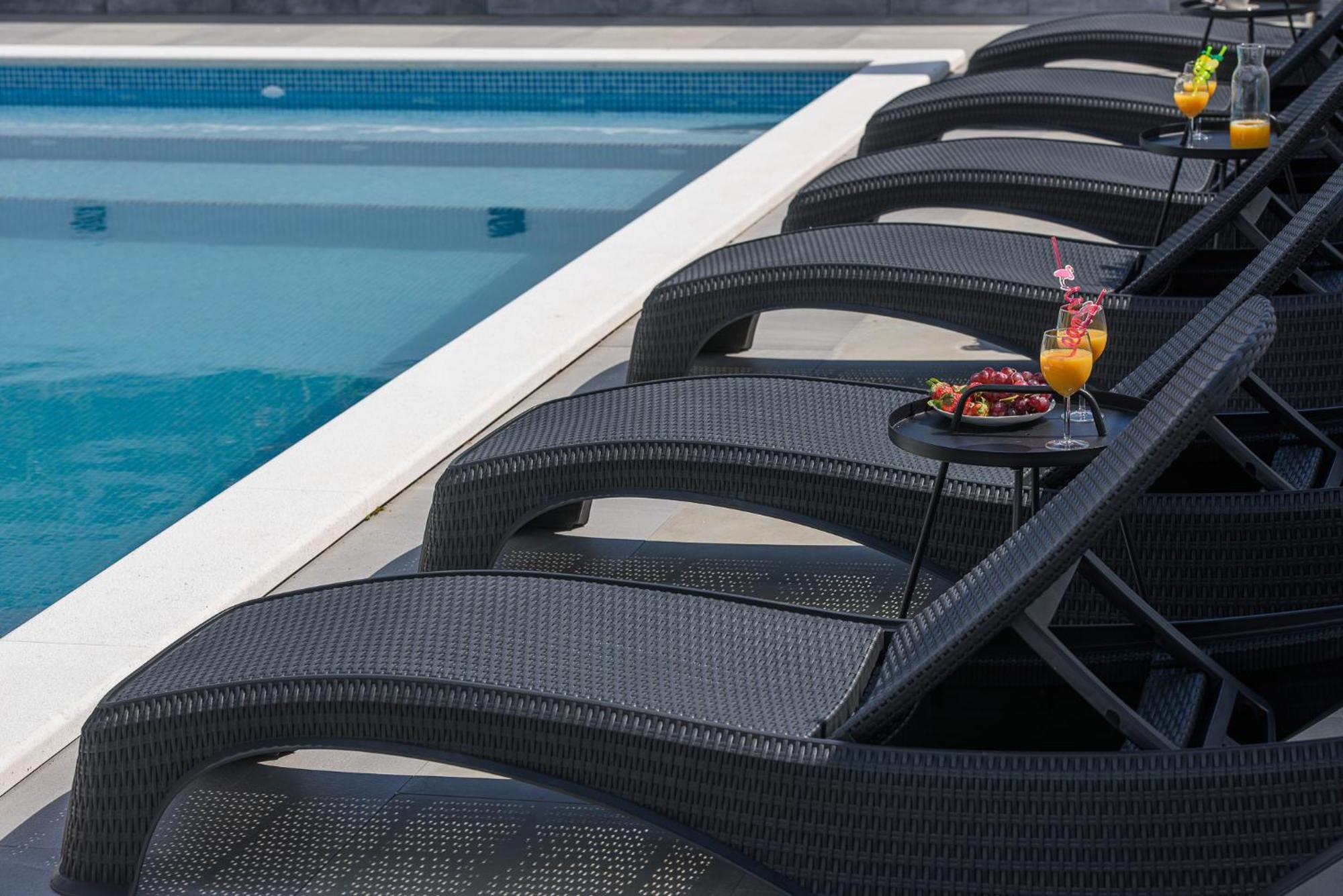 Villa Barbara & Zoran With Free Parking And Heated Swimming Pool Seget Vranjica Εξωτερικό φωτογραφία