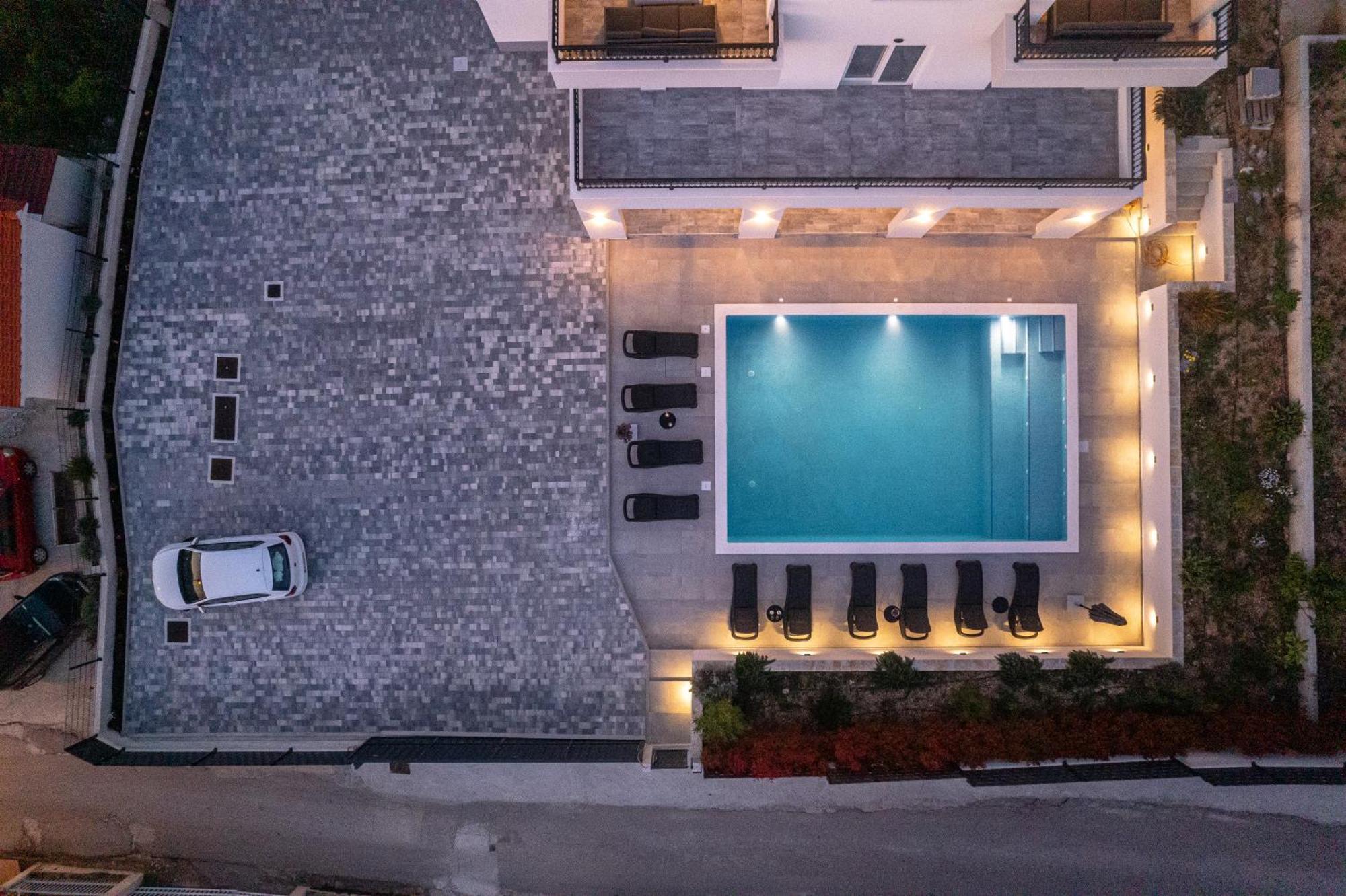 Villa Barbara & Zoran With Free Parking And Heated Swimming Pool Seget Vranjica Εξωτερικό φωτογραφία